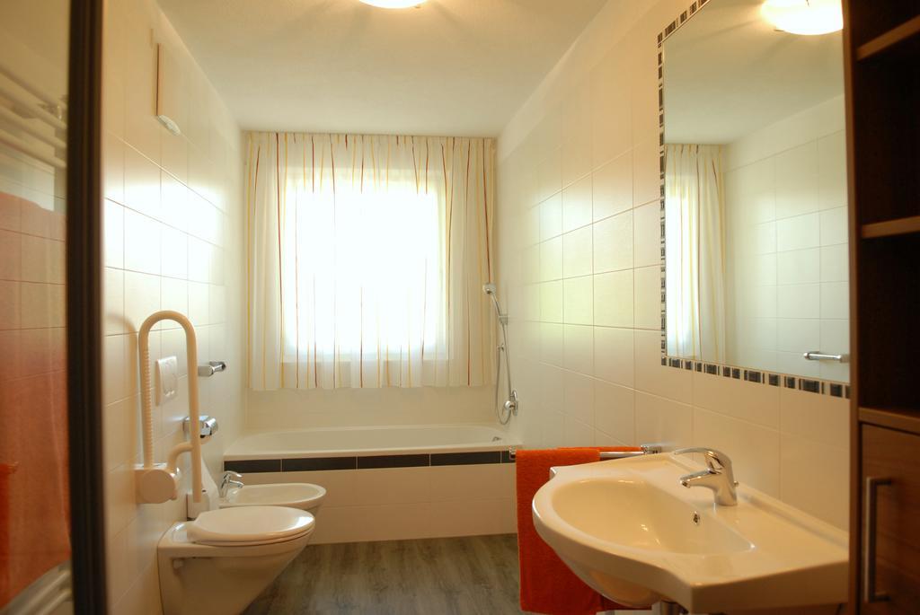 Appartament Eichnerhof Chienes Phòng bức ảnh