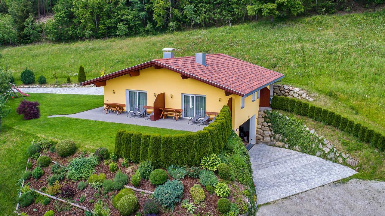 Appartament Eichnerhof Chienes Ngoại thất bức ảnh